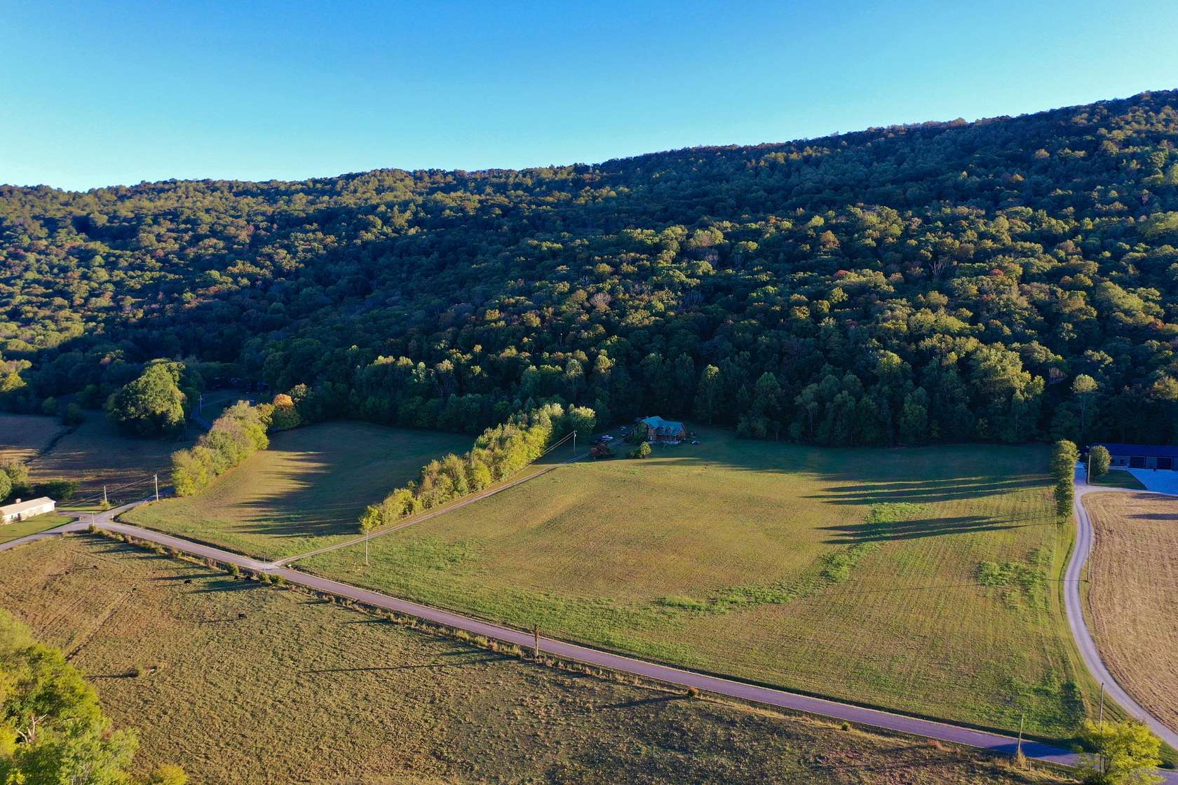 16.9 Acres of Land with Home for Sale in Hillsboro, Tennessee
