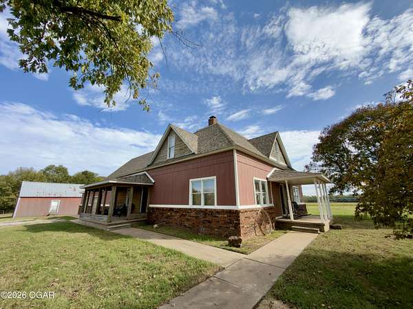 6 Acres of Land with Home for Sale in Carthage, Missouri