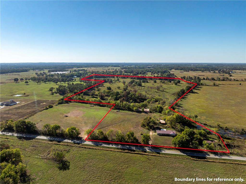 70 Acres of Agricultural & Residential Land for Sale in Gravette, Arkansas