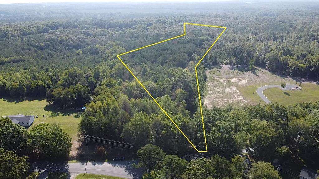 22.5 Acres of Land for Sale in Palmyra, Virginia