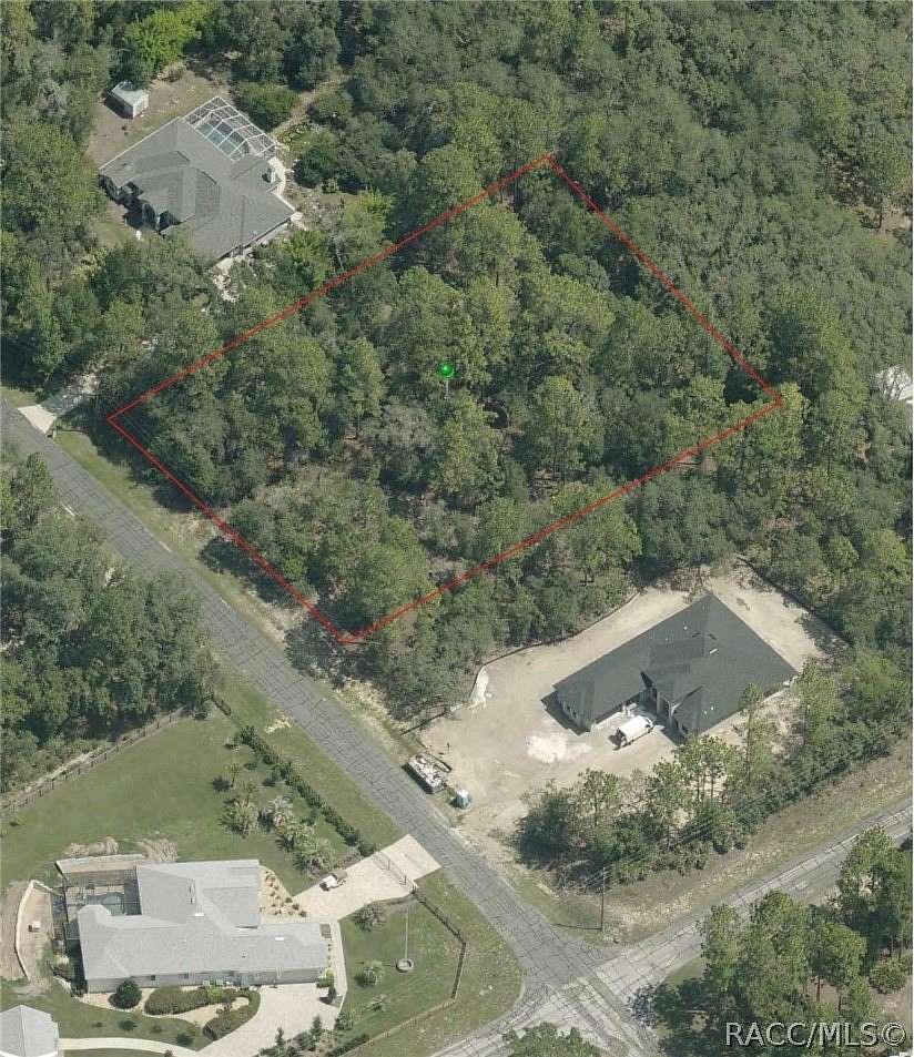 1 Acre of Residential Land for Sale in Beverly Hills, Florida