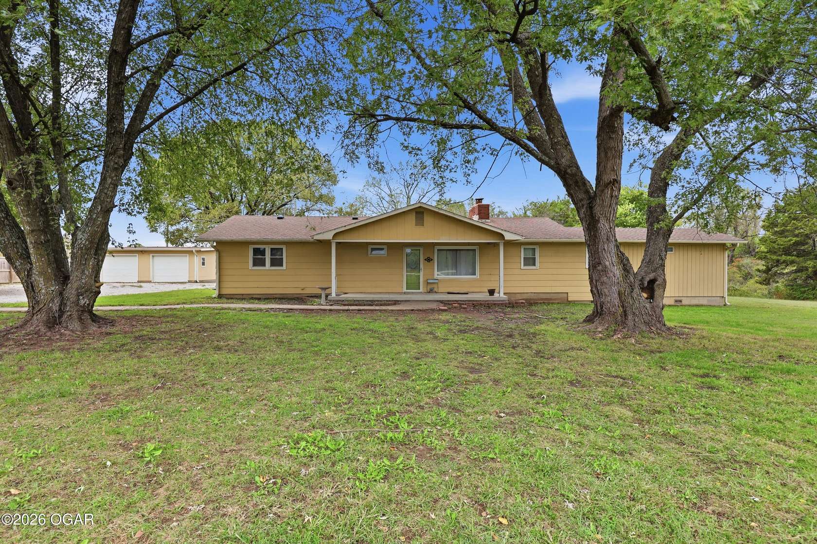 36.1 Acres of Recreational Land with Home for Sale in Cherokee, Kansas