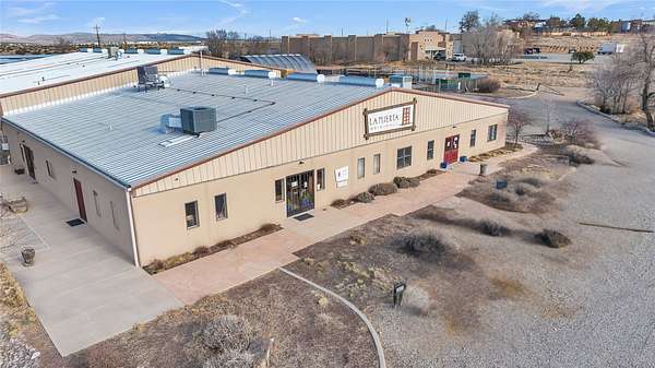 4 Acres of Improved Commercial Land for Sale in Santa Fe, New Mexico