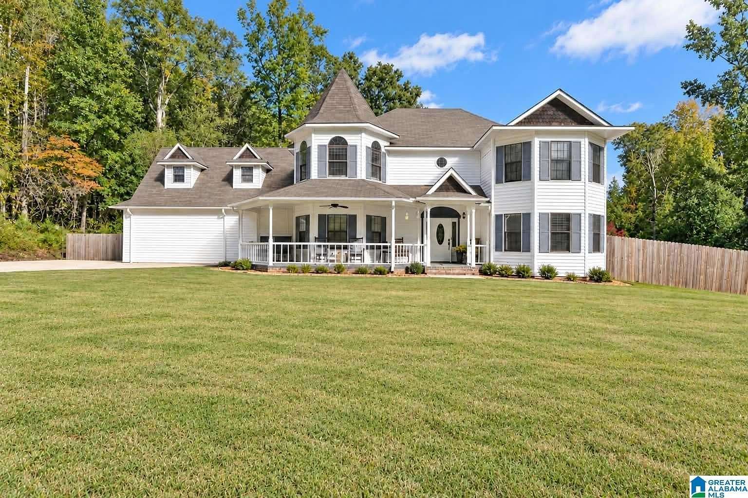 3.8 Acres of Land with Home for Sale in Winfield, Alabama