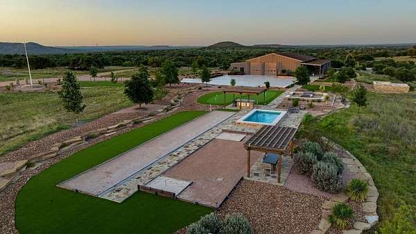 941 Acres of Improved Land for Sale in Valley Spring, Texas