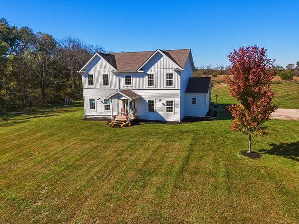 16.5 Acres of Land with Home for Sale in Hillsboro, Ohio