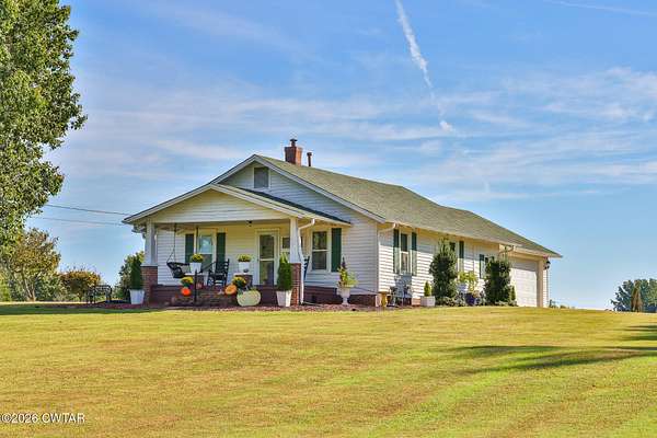 25.4 Acres of Land with Home for Auction in Trenton, Tennessee
