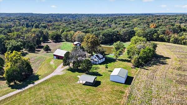 17.4 Acres of Land with Home for Sale in Waterloo, Illinois