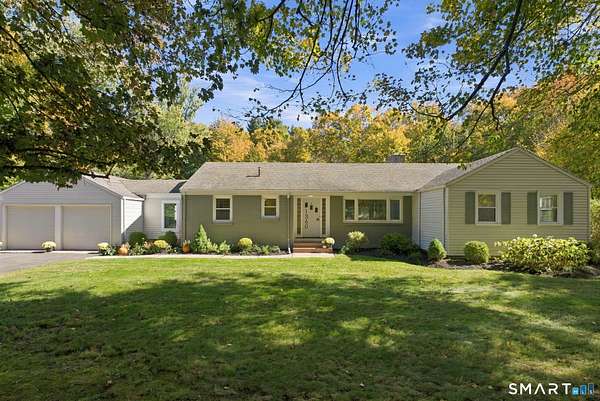 2.76 Acres of Land with Home for Sale in Glastonbury, Connecticut