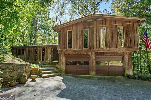 2.52 Acres of Land with Home for Sale in Roswell, Georgia