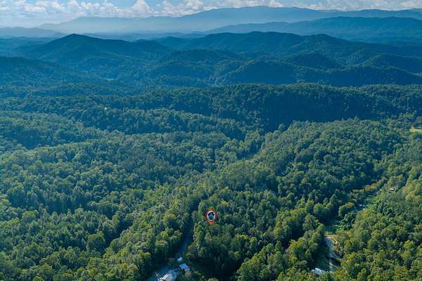 1 Acre of Residential Land for Sale in Sevierville, Tennessee