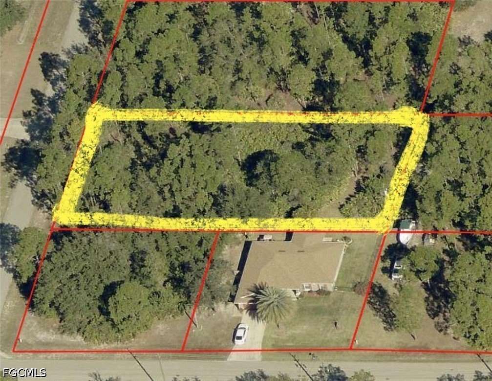 0.5 Acres of Residential Land for Sale in Alva, Florida