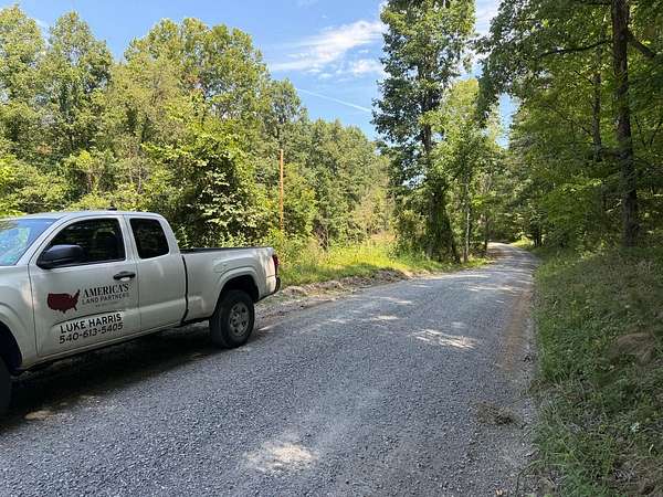 1 Acre of Residential Land for Sale in Blue Ridge, Virginia