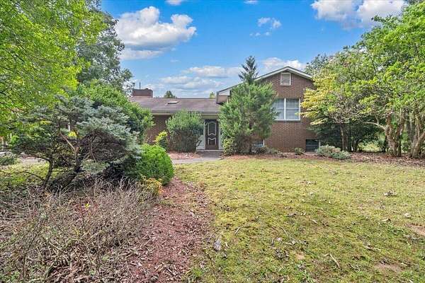 18.6 Acres of Recreational Land with Home for Sale in Roanoke, Virginia
