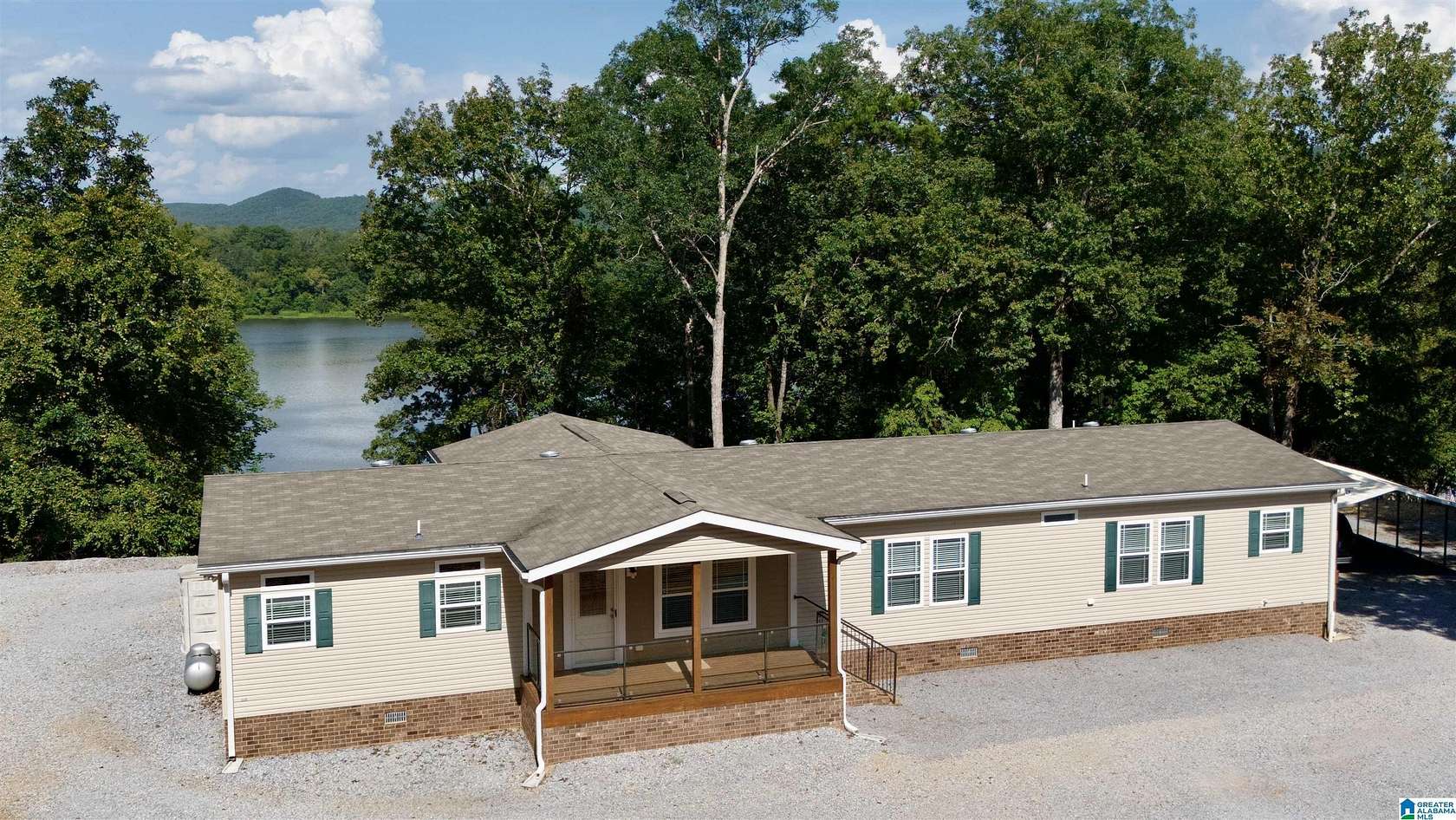 1.67 Acres of Land with Home for Sale in Wilsonville, Alabama