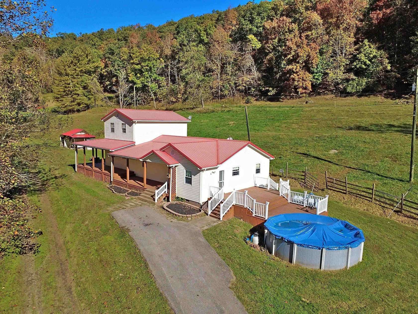 20.6 Acres of Land with Home for Sale in Salt Rock, West Virginia