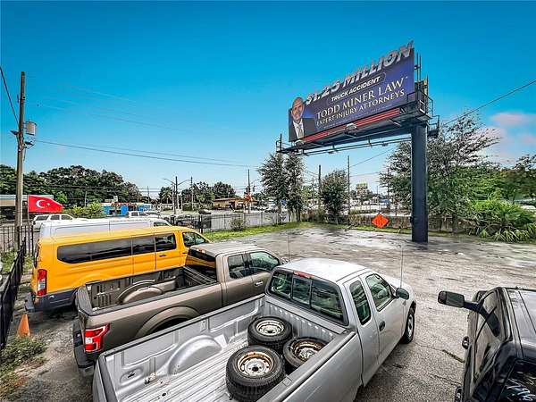 4.7 Acres of Improved Commercial Land for Lease in Orlando, Florida