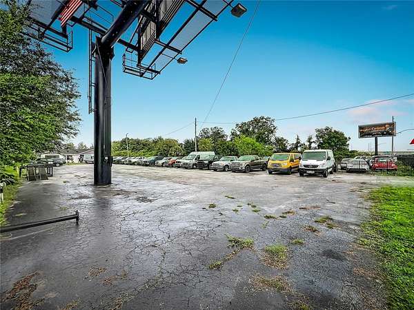 4.7 Acres of Improved Commercial Land for Lease in Orlando, Florida