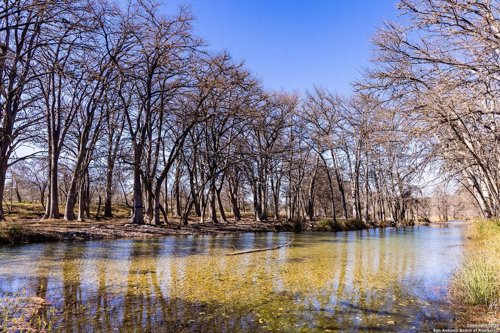 9.85 Acres of Residential Land for Sale in Leakey, Texas