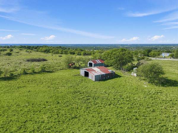 326 Acres of Land with Home for Auction in Weatherford, Texas