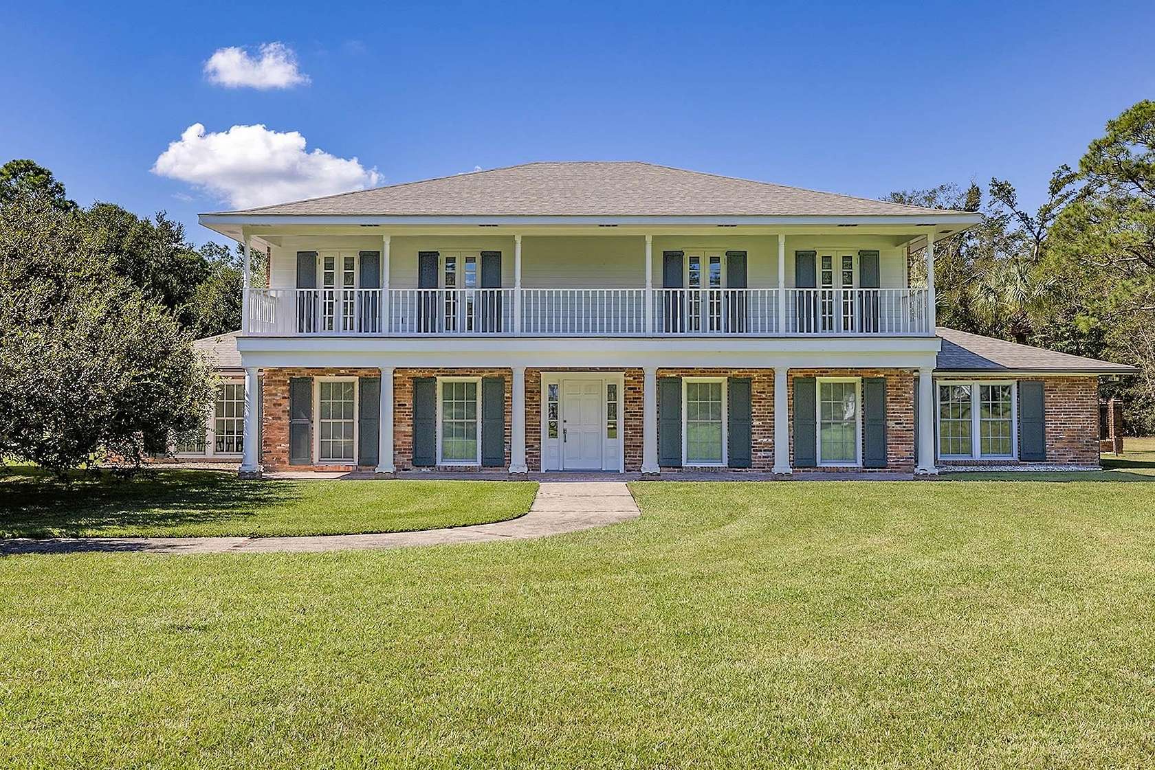 11.5 Acres of Land with Home for Sale in Gray, Louisiana