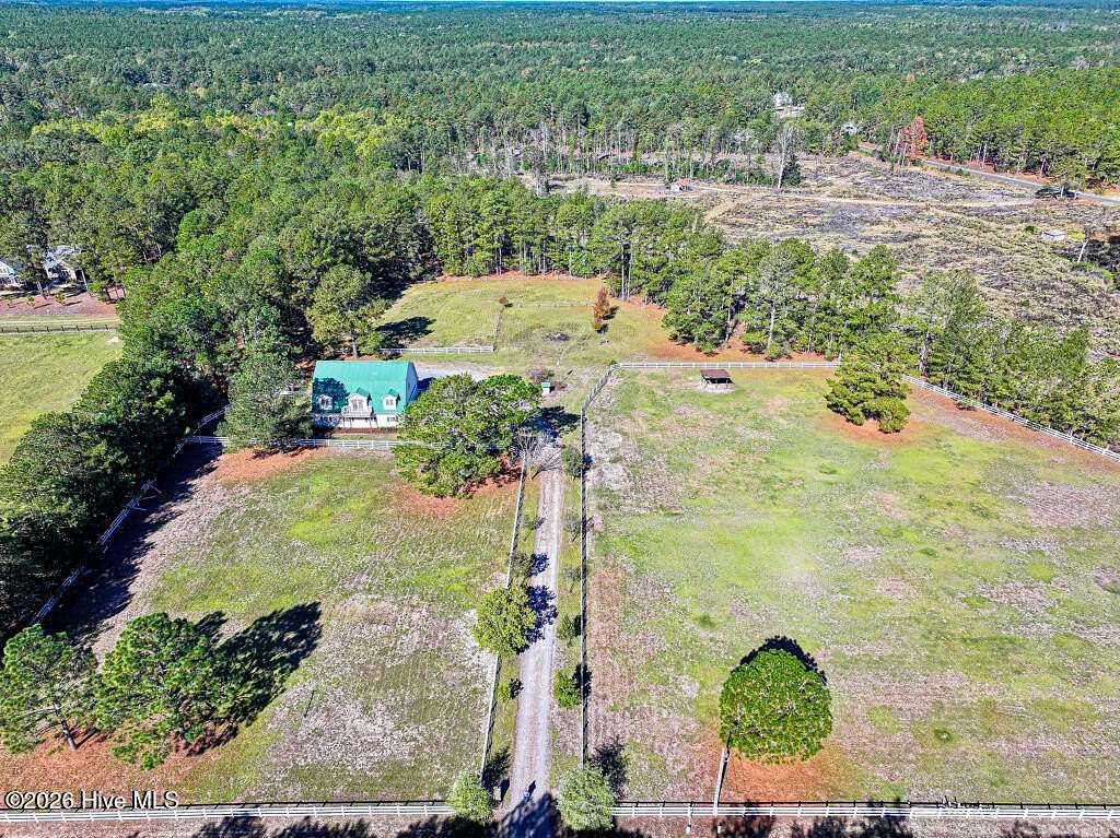 8.57 Acres of Land with Home for Sale in Aberdeen, North Carolina