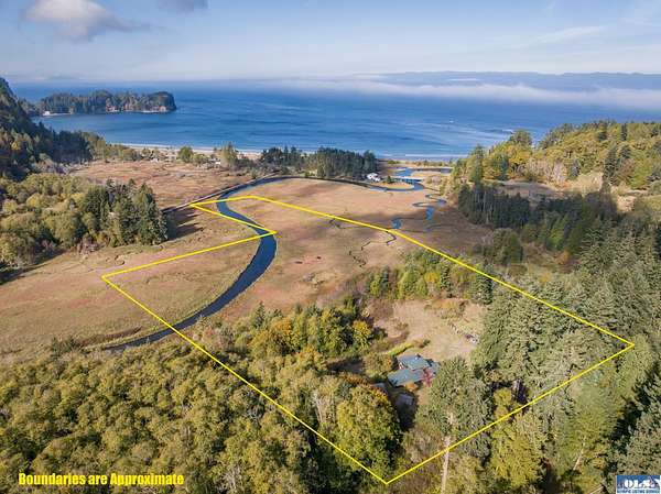 14 Acres of Land with Home for Sale in Port Angeles, Washington