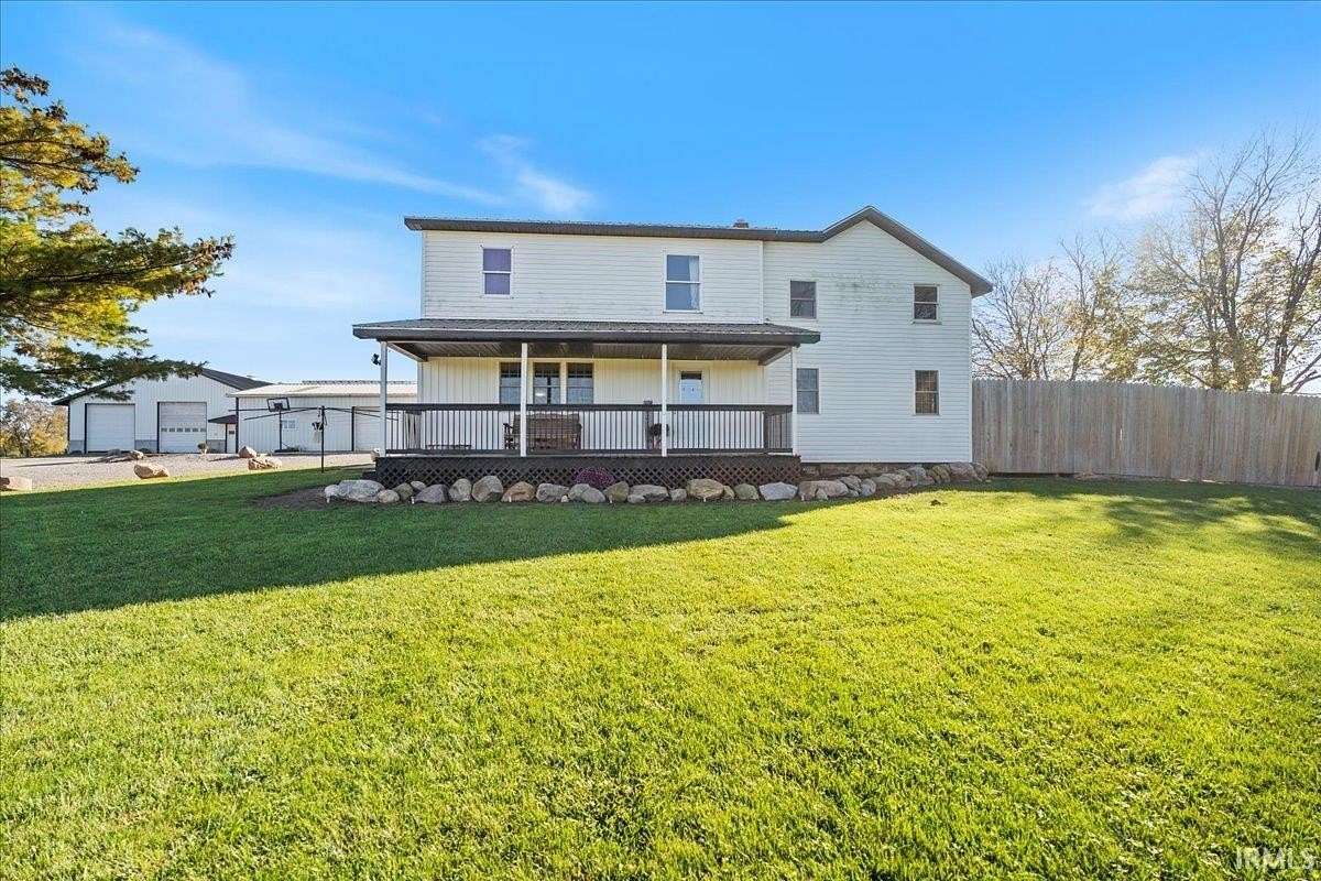 28.6 Acres of Agricultural Land with Home for Sale in Hamilton, Indiana