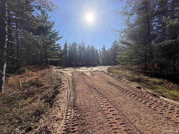 1.37 Acres of Residential Land for Sale in Au Train, Michigan
