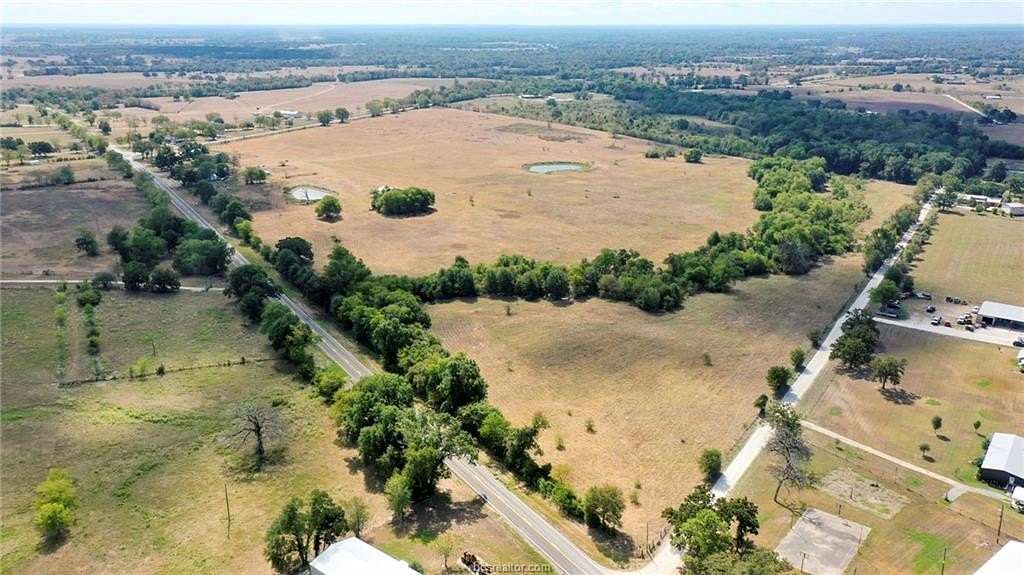 81 Acres of Land for Sale in Midway, Texas