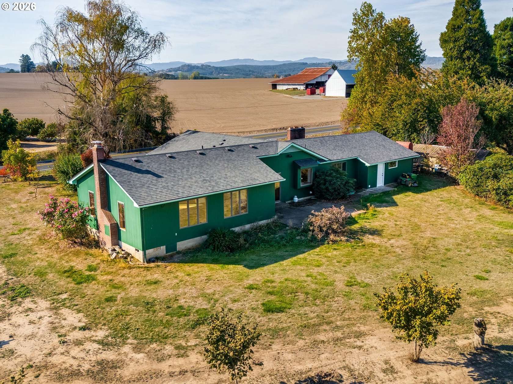 24.8 Acres of Land with Home for Sale in Yamhill, Oregon