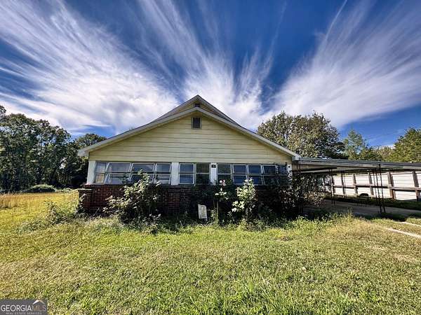 9.22 Acres of Land with Home for Sale in Toccoa, Georgia