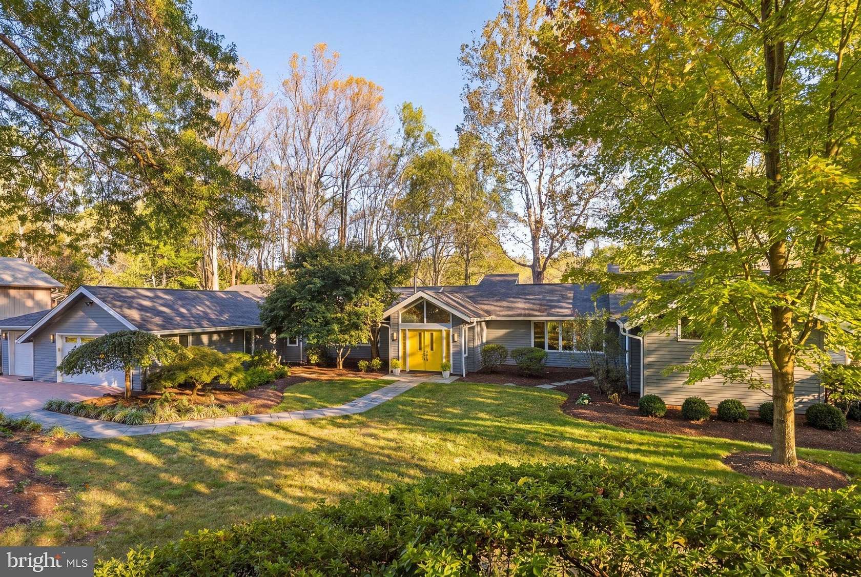 2 Acres of Land with Home for Sale in Potomac, Maryland