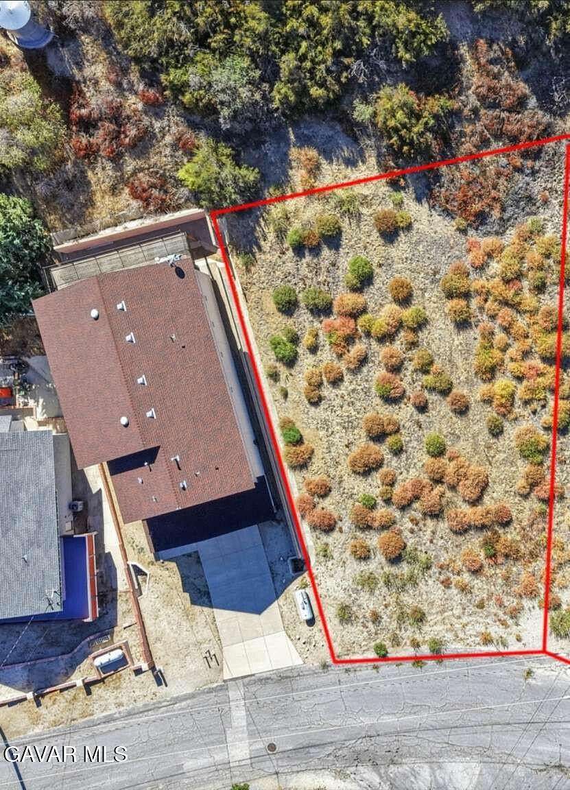 0.26 Acres of Residential Land for Sale in Lake Hughes, California