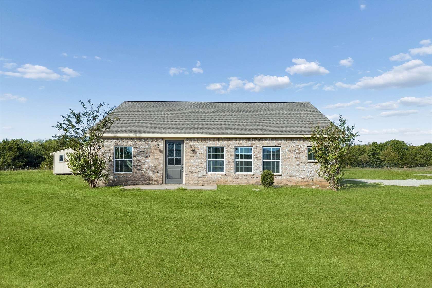 3.69 Acres of Land with Home for Sale in Trenton, Texas