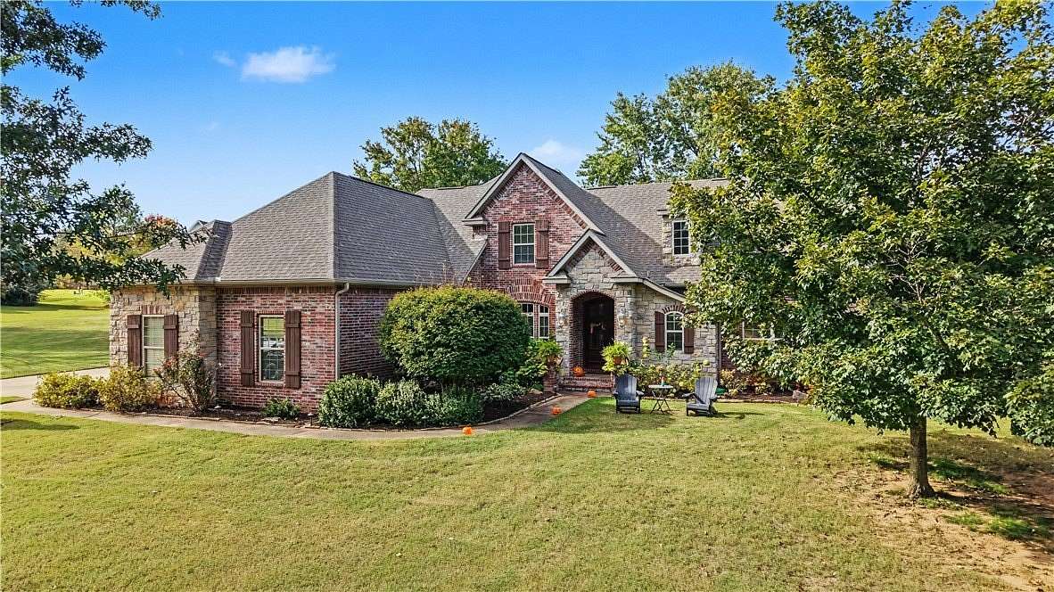 2 Acres of Land with Home for Sale in Fayetteville, Arkansas