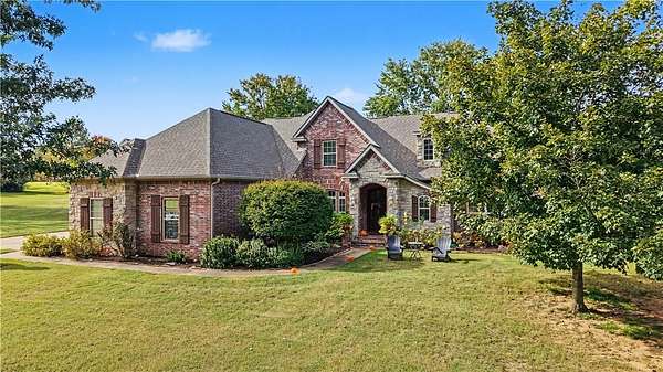2 Acres of Land with Home for Sale in Fayetteville, Arkansas