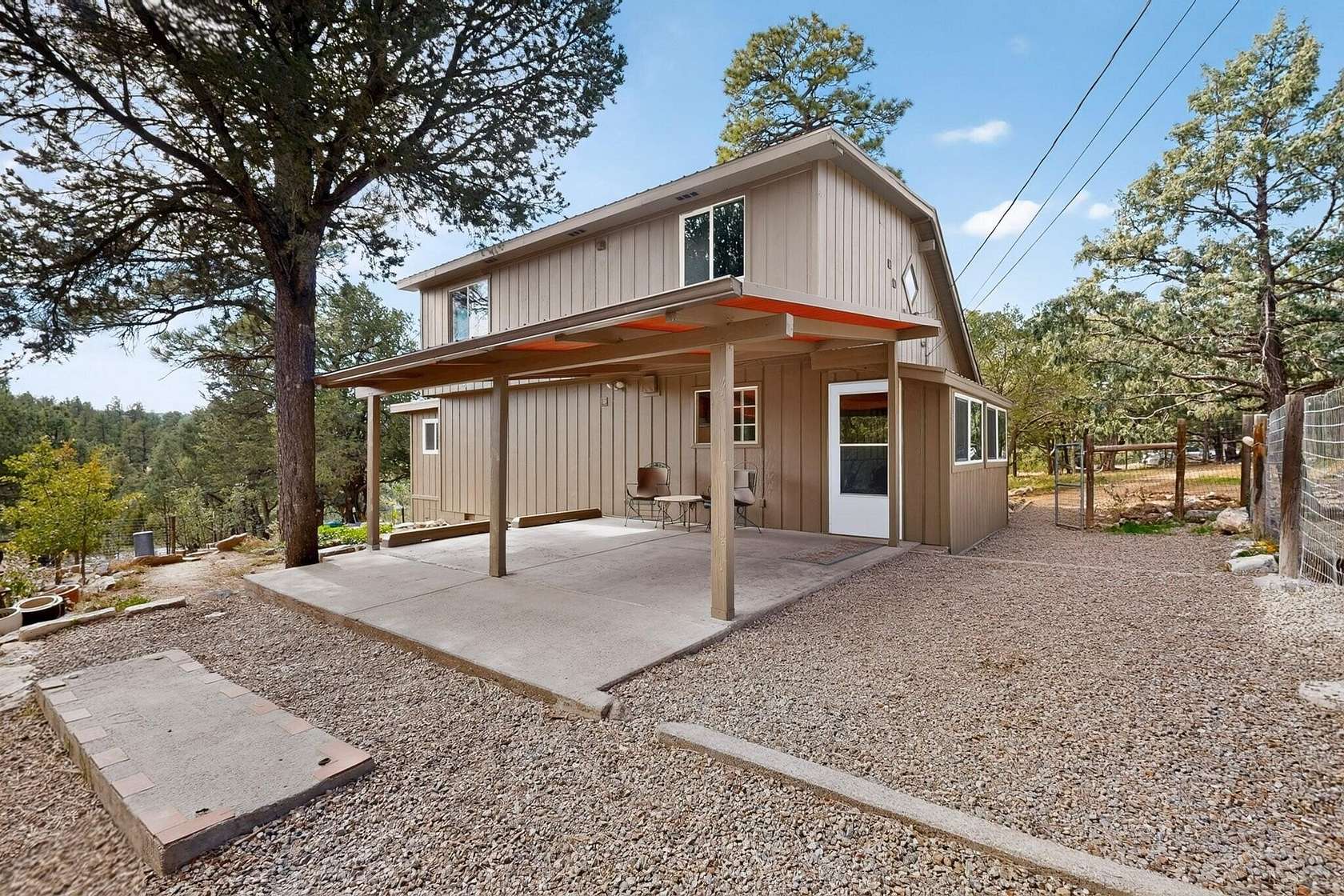1.5 Acres of Land with Home for Sale in Tijeras, New Mexico