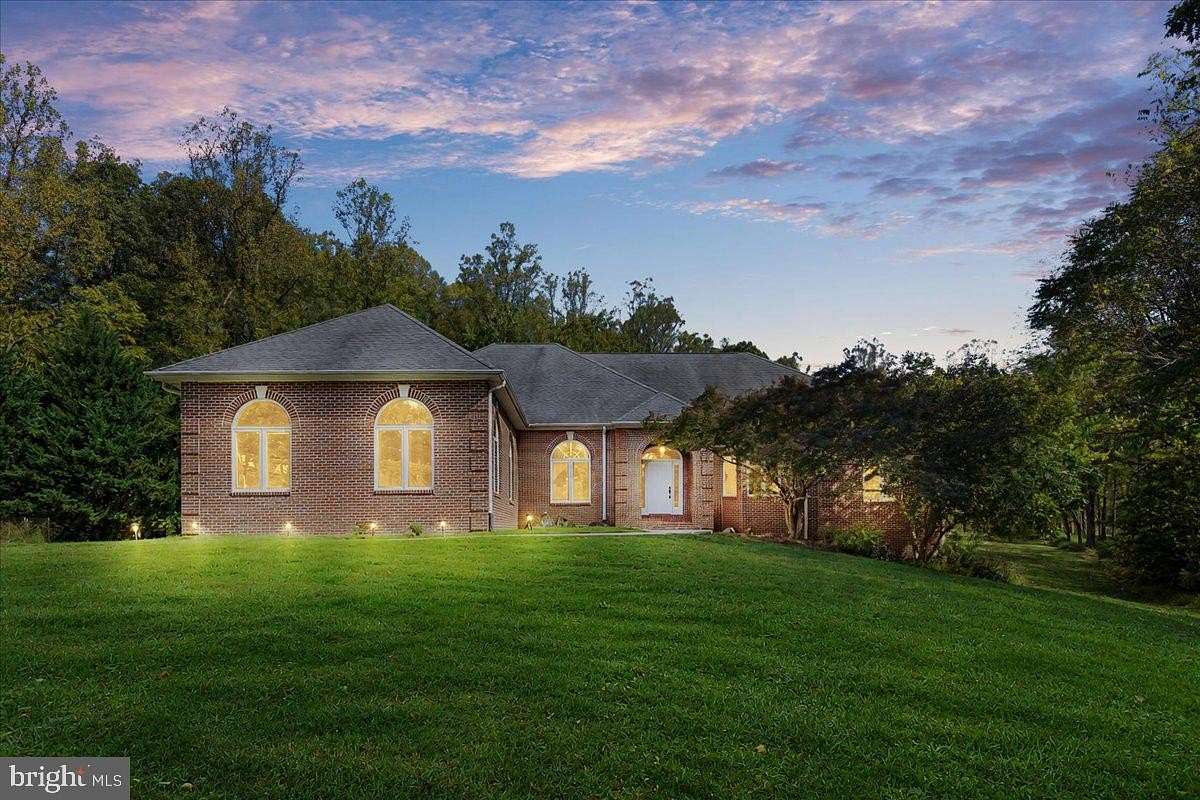 10 Acres of Land with Home for Sale in Haymarket, Virginia