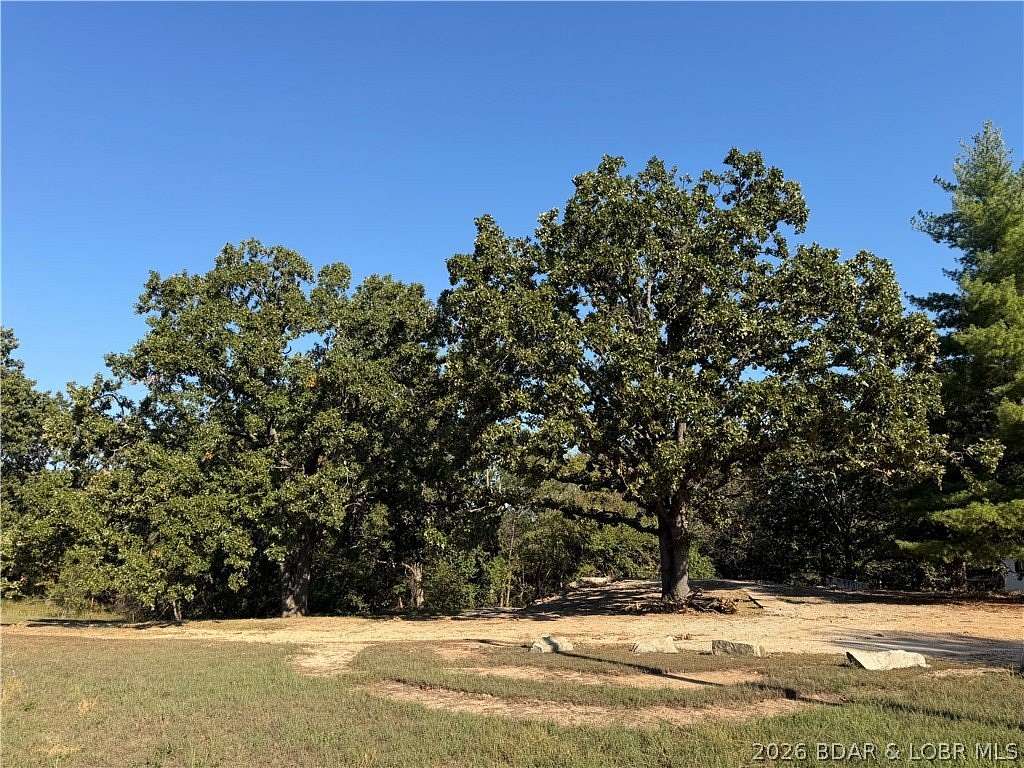 1 Acre of Residential Land for Sale in Linn Creek, Missouri