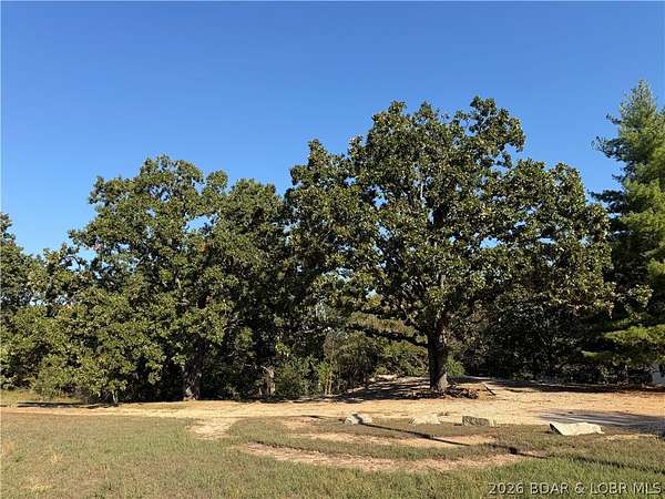 1 Acre of Residential Land for Sale in Linn Creek, Missouri