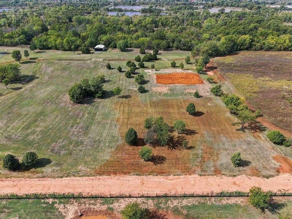 5 Acres of Residential Land for Sale in Oklahoma City, Oklahoma