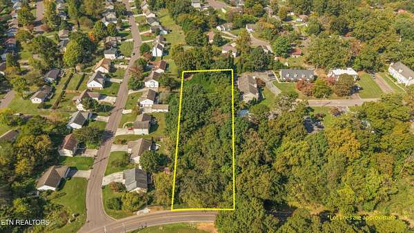 0.95 Acres of Residential Land for Sale in Knoxville, Tennessee