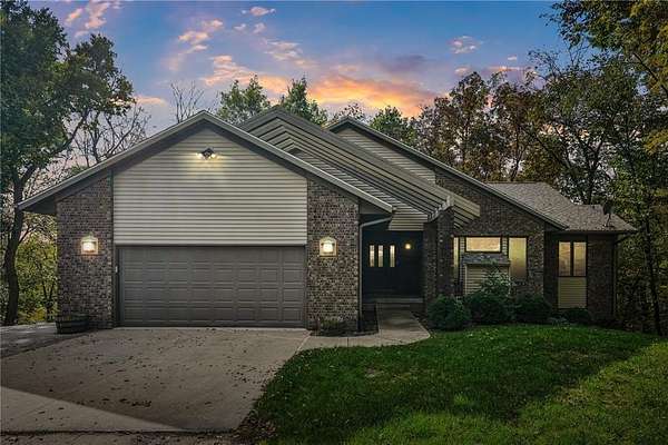 2.56 Acres of Land with Home for Sale in Solon, Iowa