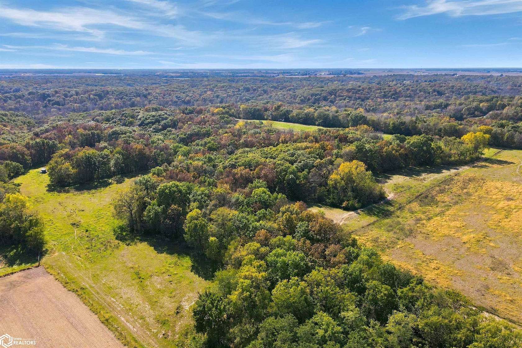 48 Acres of Recreational & Residential Land for Sale in Mediapolis, Iowa