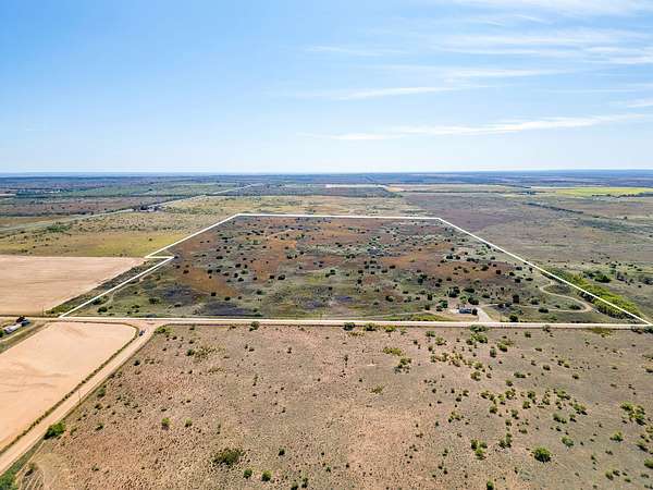 98.5 Acres of Land for Sale in Paducah, Texas