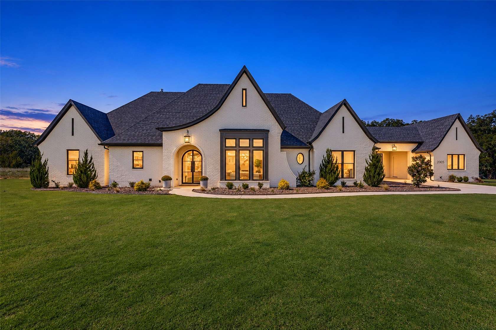 2 Acres of Land with Home for Sale in Aledo, Texas