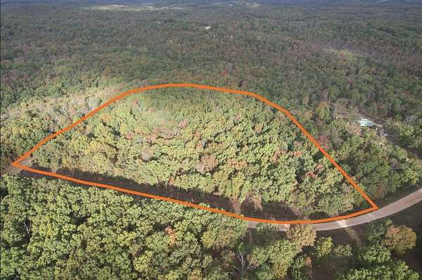 7.4 Acres of Residential Land for Sale in Tunas, Missouri