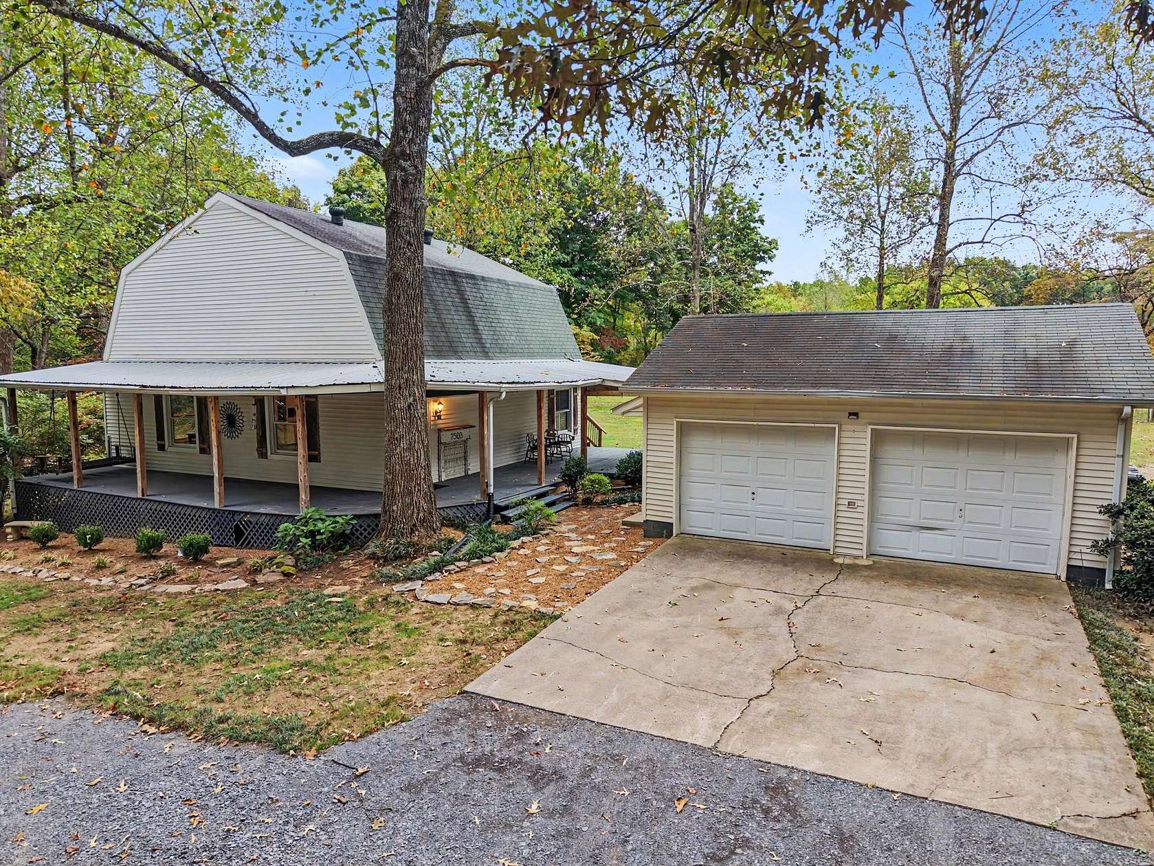 5 Acres of Land with Home for Sale in Goodlettsville, Tennessee