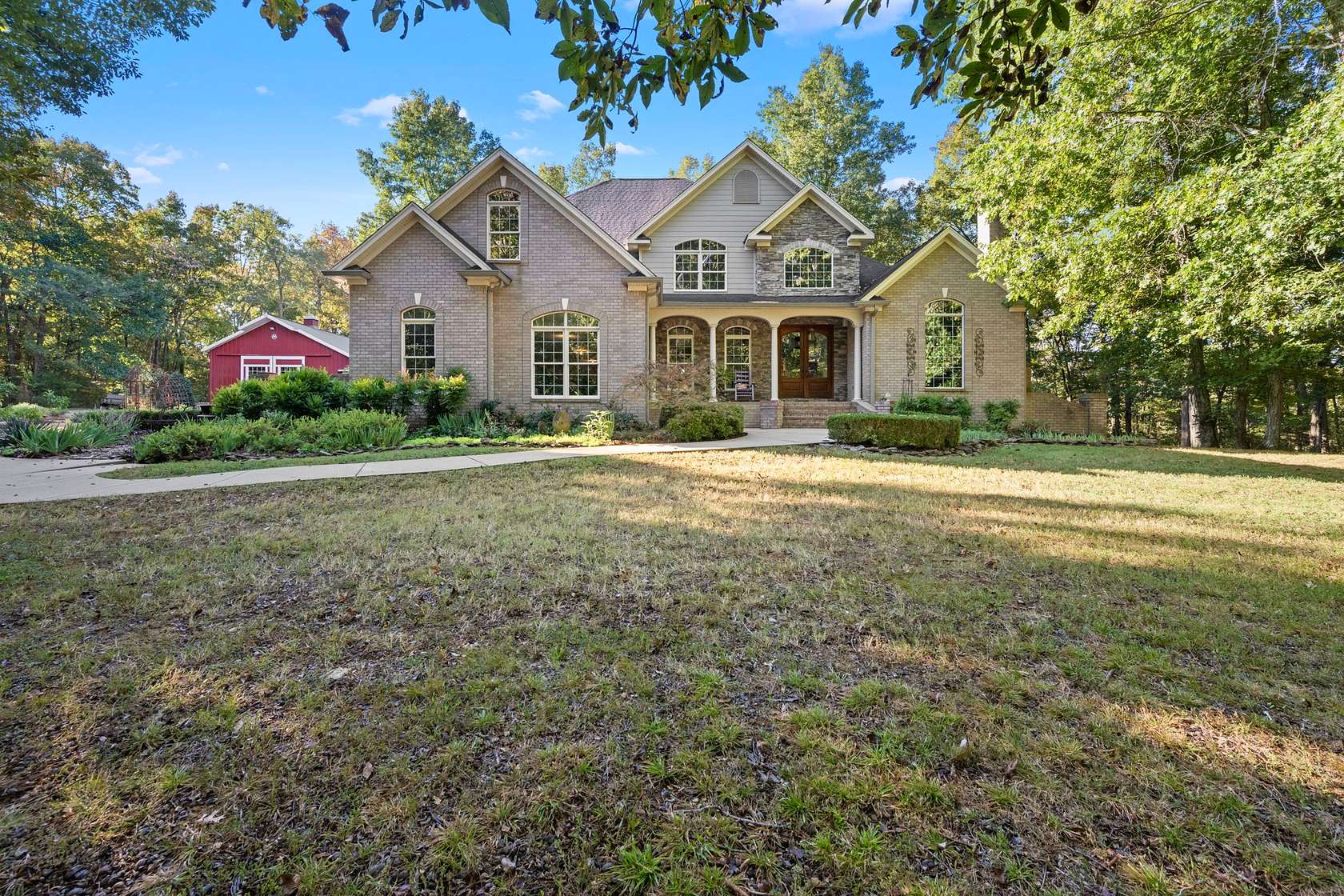 16 Acres of Land with Home for Sale in Murfreesboro, Tennessee
